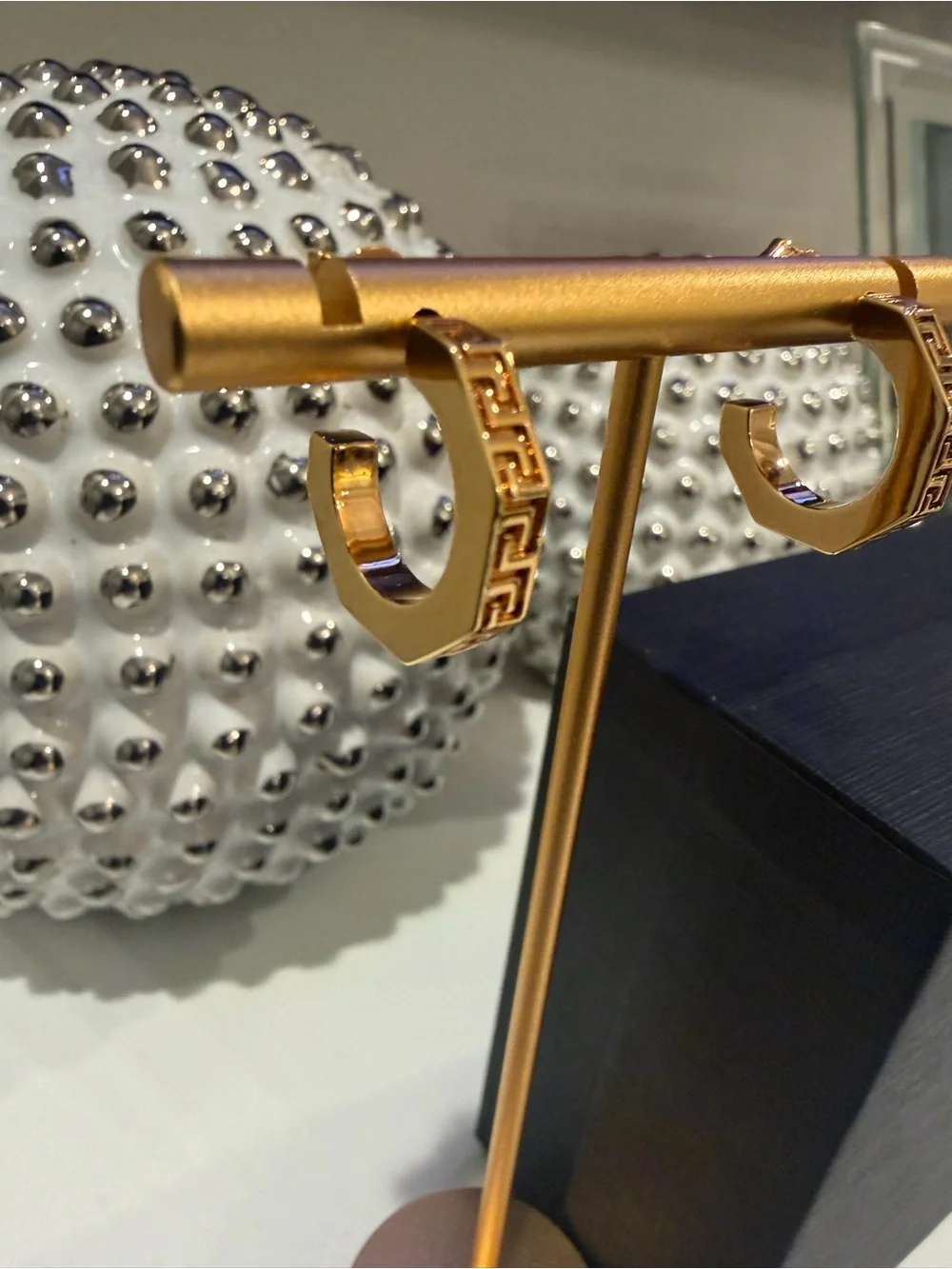 New Versace Greca Gold Hoop Earrings - Picture 6 of 9